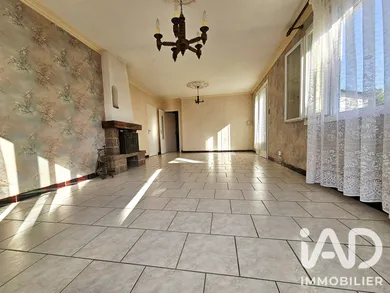 Maison traditionnelle à Sèvremoine (49230)