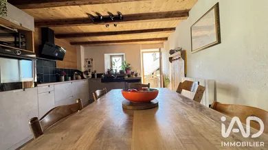 Maison de campagne à Ayse (74130)