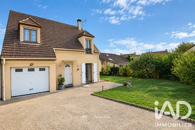 Maison traditionnelle à Issou (78440)