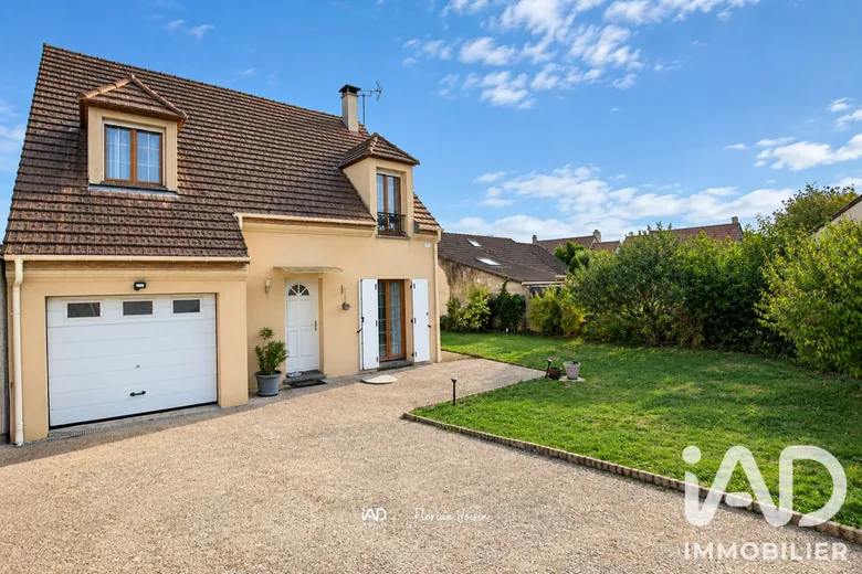 Maison 5 pièces 100 m² · à Issou · 100 m² · 309 000 €