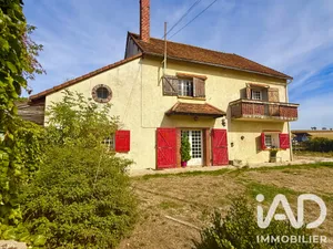 Maison de campagne à Dampierre-sous-Bouhy (58310)