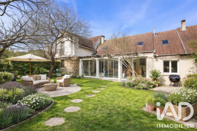 Maison 6 pièces 158 m² · à Lissy · 158 m² · 319 000 €