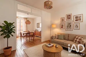 Apartment in NANTES (44000)