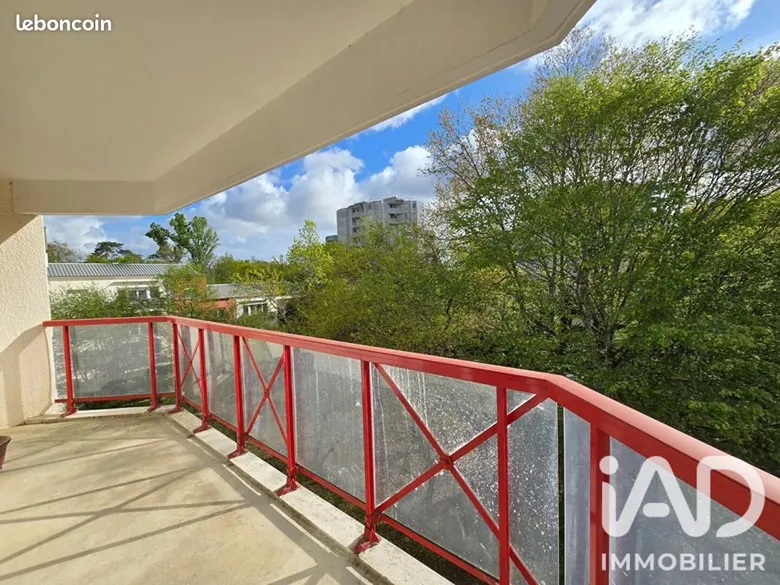 Appartement 5 pièces 98 m² à Mérignac