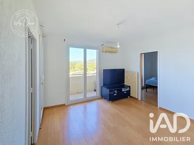 Apartment in Toulon (83200)