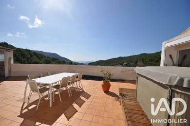 Maison à Toulon (83200)