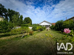 House in Maintenon (28130)