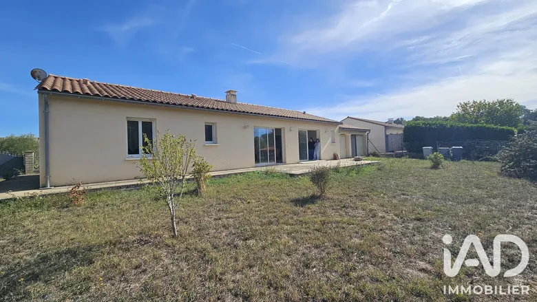Maison 4 pièces 116 m² · à Touvre · 116 m² · 210 000 €