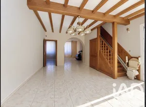 Maison de village à Rœulx (59172)