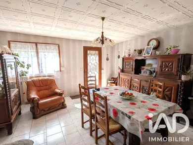 House in Plomion (02140)
