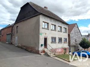 House in Plomion (02140)
