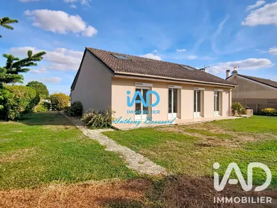 House in Fontenay-Trésigny (77610)