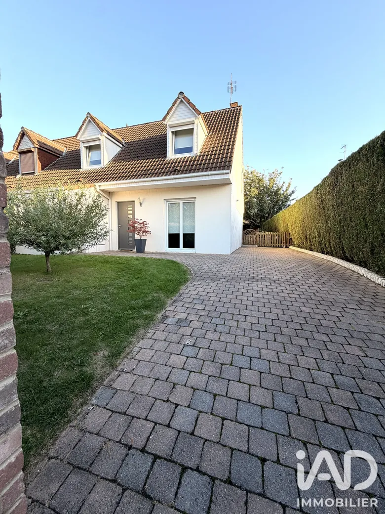 Maison 5 pièces 108 m² · à Bruay-la-Buissière · 108 m² · 185 000 €