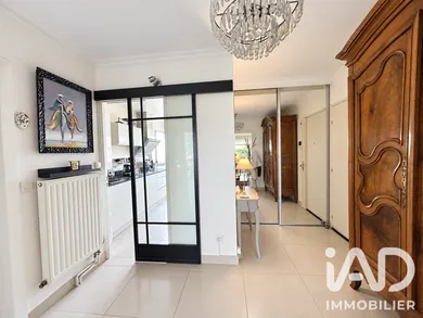 Appartement à Saint-Priest-en-Jarez (42270)