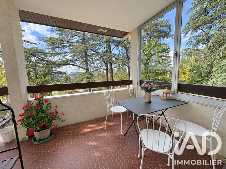 Appartement 5 pièces 116 m² · à Saint-Priest-en-Jarez · 116 m² · 295 000 €