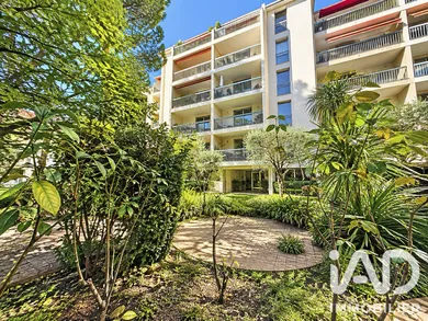 Appartement à Avignon (84000)