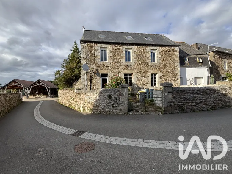 Maison 5 pièces 117 m² · à Troguéry · 117 m² · 103 400 €