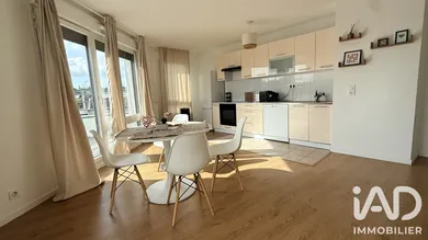 Apartment in Villemomble (93250)
