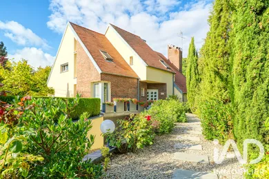 Traditional house in Chauvry (95560)