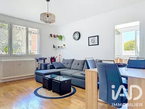 Appartement à Meyzieu (69330)