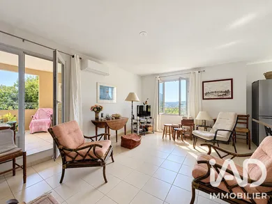 Appartement à Fayence (83440)