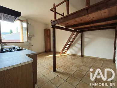 Studio in Souzy (69610)