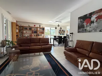 Maison à Manosque (04100)