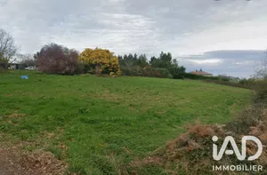 Building plot in Sainte-Foy-de-Peyrolières (31470)