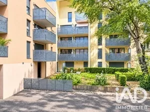 Apartment in Oullins (69600)