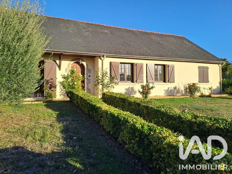 Maison 4 pièces 90 m² · à Bécon-les-Granits · 90 m² · 229 000 €
