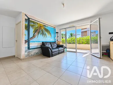 Appartement à Fréjus (83600)