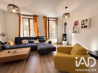 Appartement à Charleville-Mézières (08000)