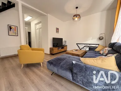 Appartement à Charleville-Mézières (08000)