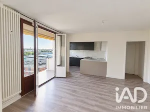 Apartment in Troyes (10000)