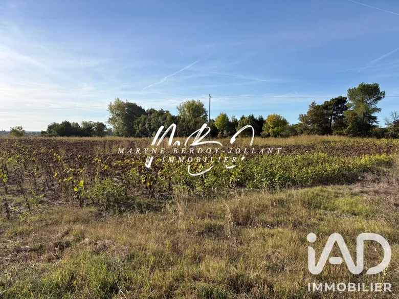 Terrain agricole à Sauveterre-Saint-Denis (47220) · 13 000 €