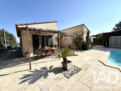 Maison traditionnelle à Connaux (30330)