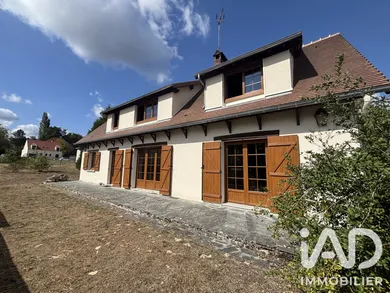 Maison traditionnelle à Saint-Léger-en-Yvelines (78610)