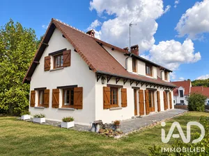 Maison traditionnelle à Saint-Léger-en-Yvelines (78610)