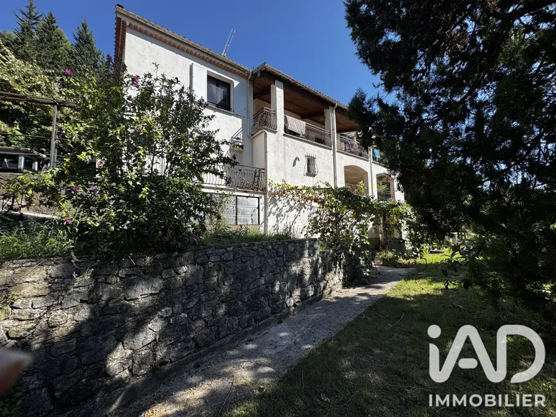 Maison 7 pièces 161 m² · à Menton · 161 m² · 799 000 €