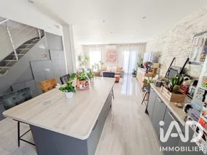 Townhouse in Sevran (93270)