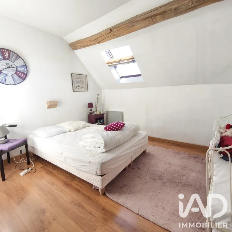 Maison 7 pièces 225 m² · à Asquins · 225 m² · 272 000 €