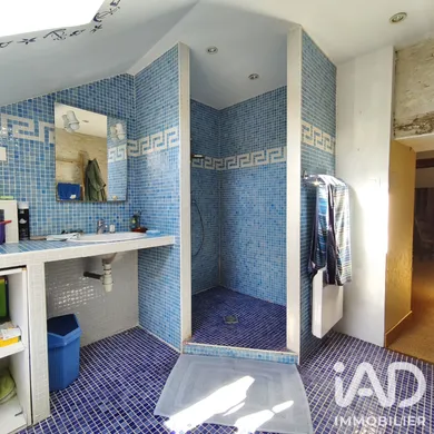 Maison de village à Asquins (89450)