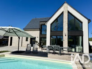 Architectural house in Grand-Champ (56390)
