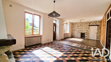 Maison à Carhaix-Plouguer (29270)
