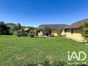 Maison traditionnelle à Arenthon (74800)
