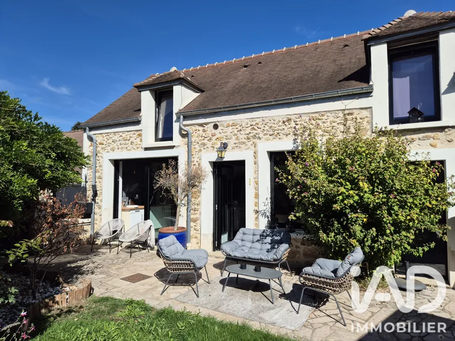 Maison à La Celle-les-Bordes (78720) photo 3