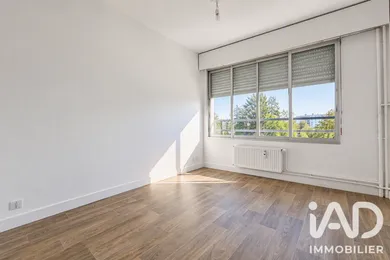 Apartment in Laon (02000)