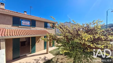 House in Sarras (07370)