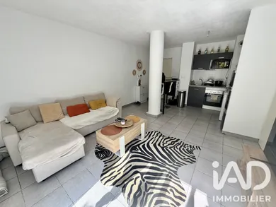 Apartment in Nîmes (30000)