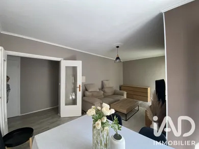 Appartement à Avon (77210)